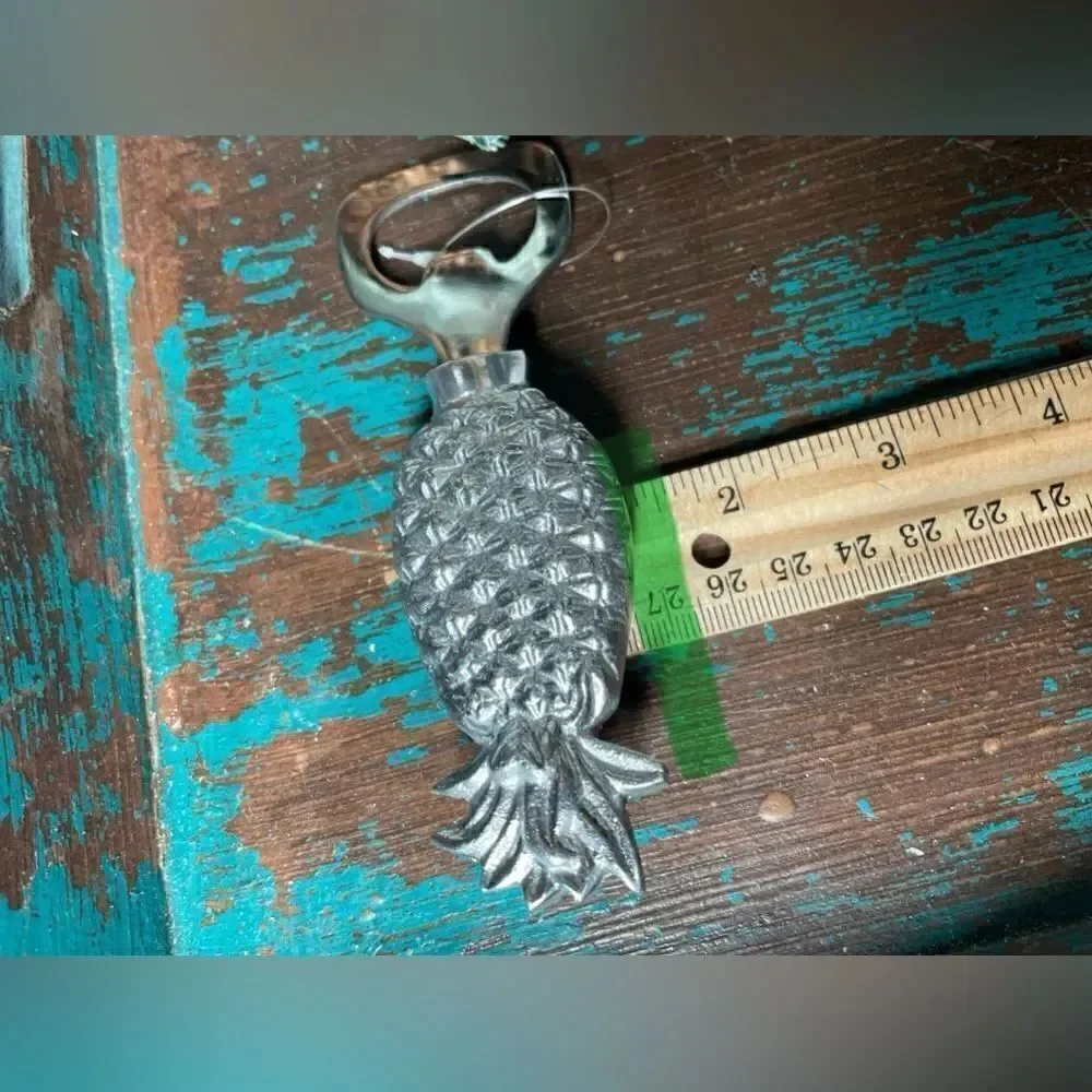 NEW! Pineapple Aluminum Spreader & Bottle Opener NWT